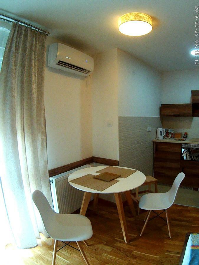 Uki-Modern Apartment With Parking Novi Sad Extérieur photo